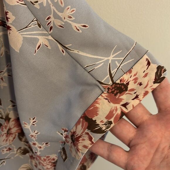 Janette plus Floral V-Neck Women’s Top size 3xl - Picture 4 of 6